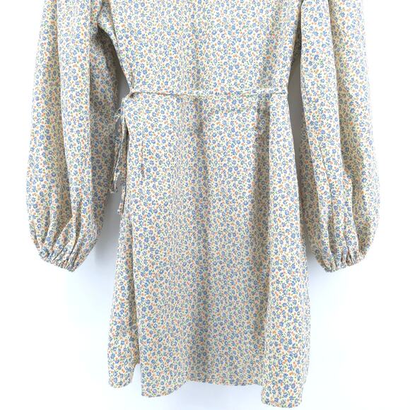 Glamorous ASOS Cream V Neck Tea Micro Floral Print Wrap-Tie Waist Mini Dress 4 - Picture 13 of 13